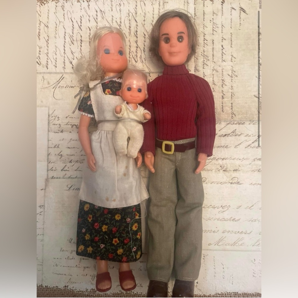 “New” from box. Sunshine Family. 1974 Mattel Sunshine Family doll set of 3